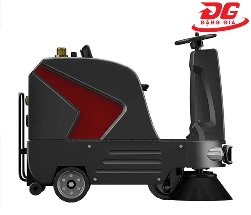 Xe quét rác ngồi lái Kumisai KMS-S6 2