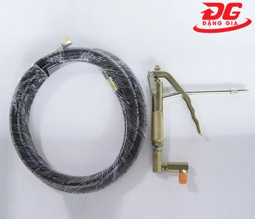 Máy bơm mỡ Kumisai 12L model KMS-12S 3