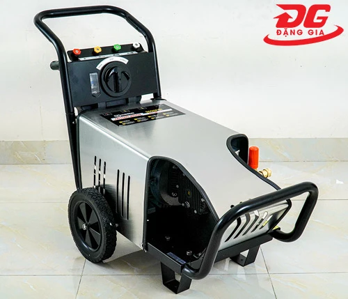 Máy rửa xe tự động ngắt Kumisai KMS 250/7.5 2