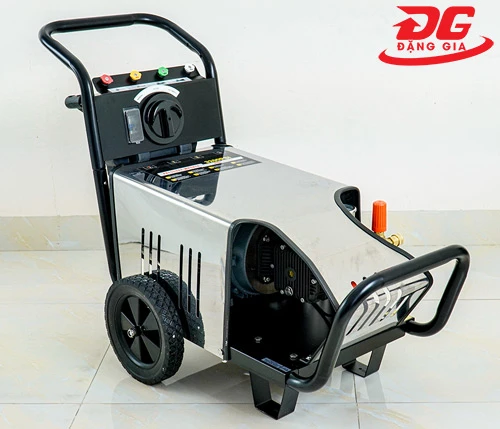 Máy rửa xe tự động ngắt Kumisai KMS 220/5.5 2