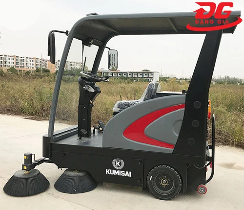 Xe quét rác ngồi lái Kumisai KMS-1800E 2
