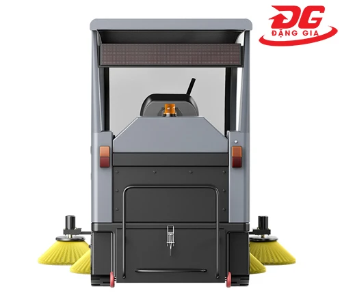 Xe quét rác ngồi lái Kumisai KMS-S9 4