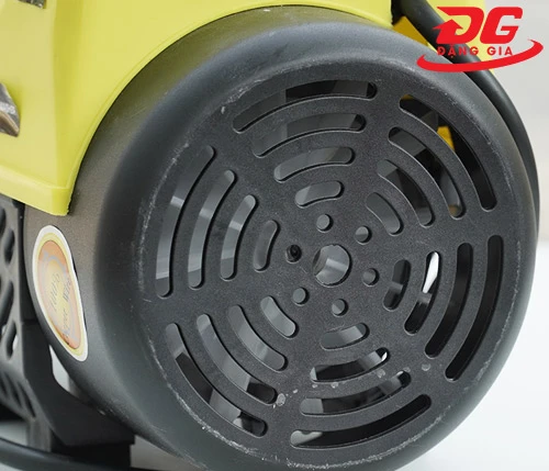 Máy rửa xe mini gia đình Kumisai KMS Q7 3