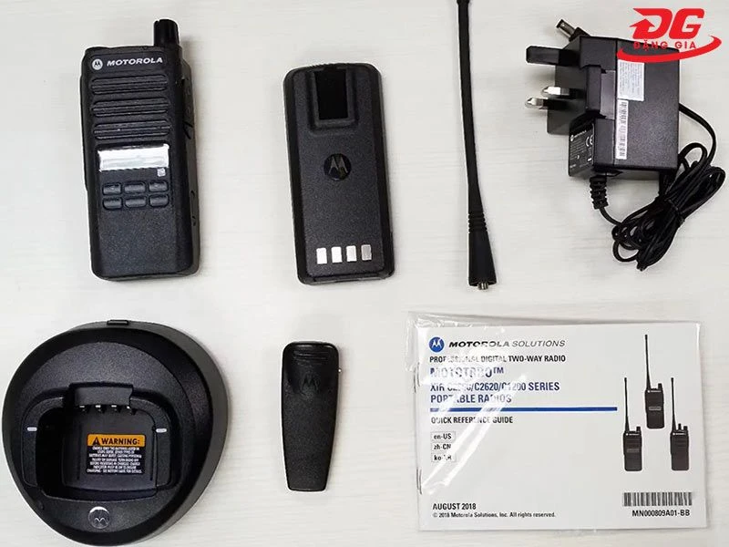 Bộ đàm Motorola Xir C2620 5