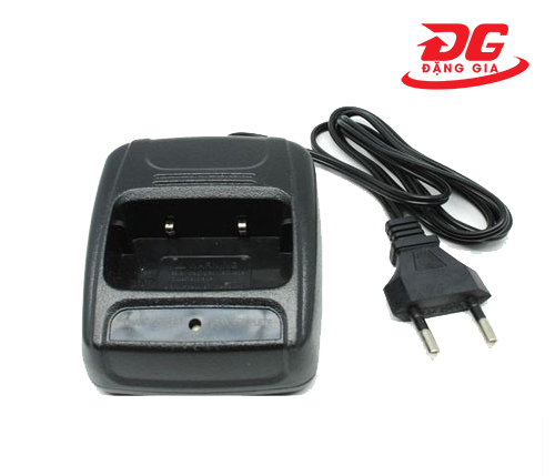 Sạc pin bộ đàm baofeng 666-888-777