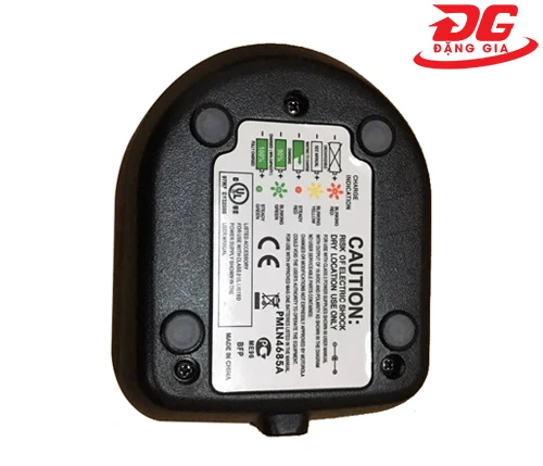 Bộ sạc bàn Motorola Mag one A8 3