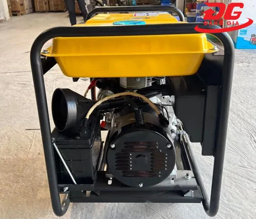 Máy phát điện Kamastsu KD 4500 3