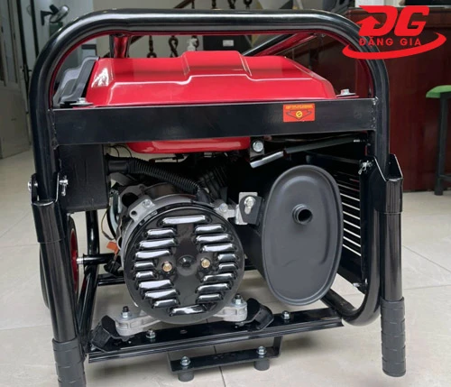 Máy phát điện Kamastsu KS6800 3