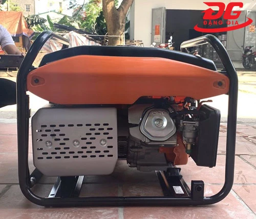 Máy phát điện Huspanda H6600E 5