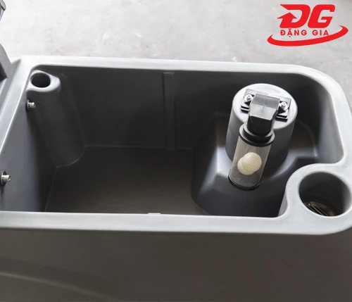 Máy chà sàn liên hợp Kumisai KMS 58 4