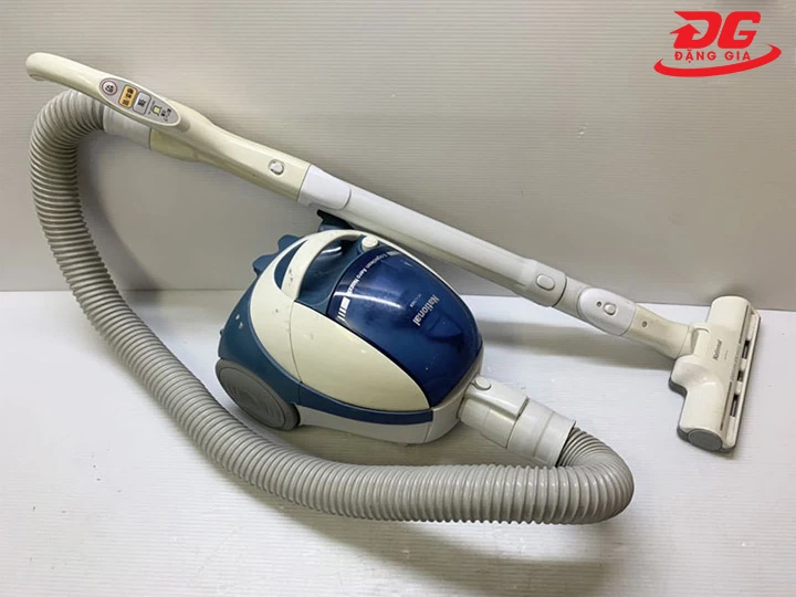 nguồn gốc Máy hút bụi National