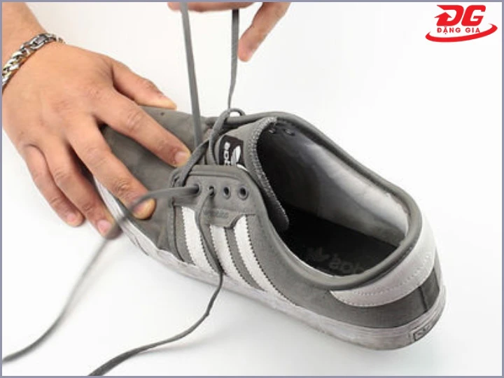 nhuom-mau-giay-converse-26