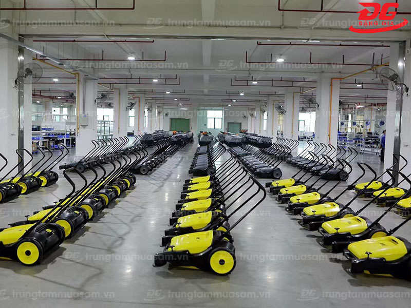 xe quét rác đẩy tay giá rẻ