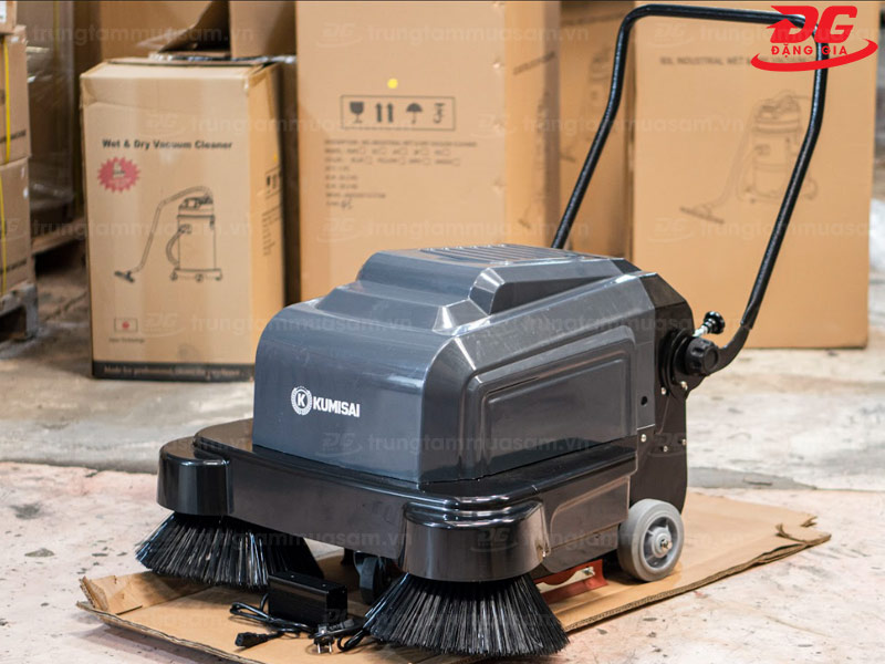 xe quét rác công nghiệp