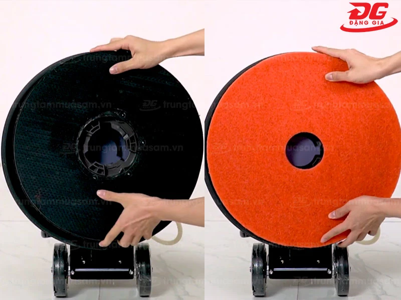 Lắp pad chà sàn
