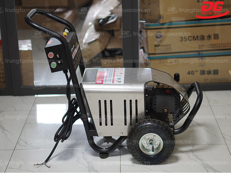 Máy rửa xe chuyên nghiệp Palada 15M26-3.7S2