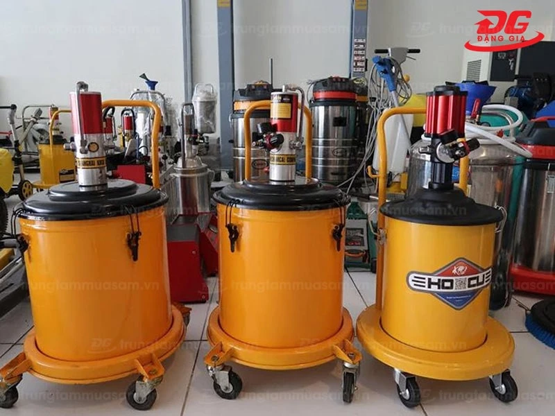 Máy bơm mỡ bò