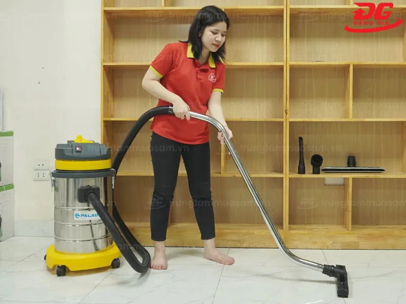 Máy hút bụi Palada