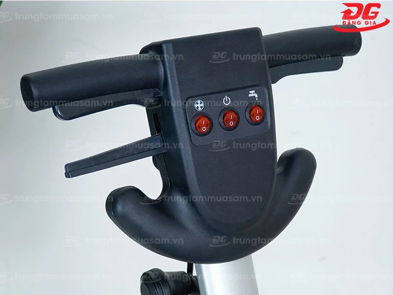 Bảng điều khiển máy