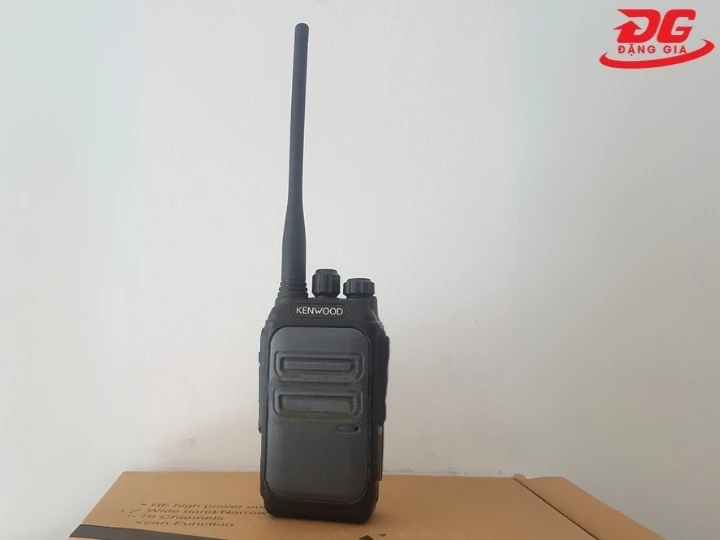 bộ đàm Kenwood TK-P222 đàm thoại xa