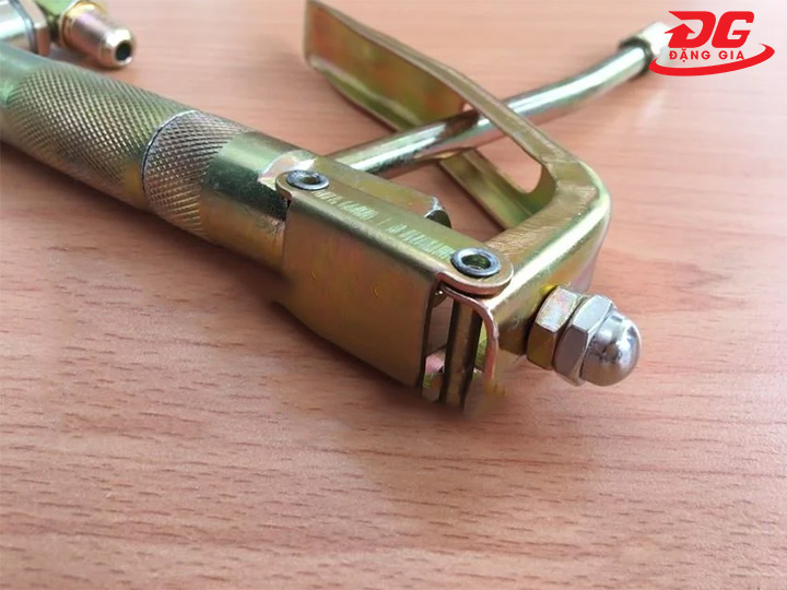 chất liệu súng bơm mỡ Kocu HCG-200 bền bỉ