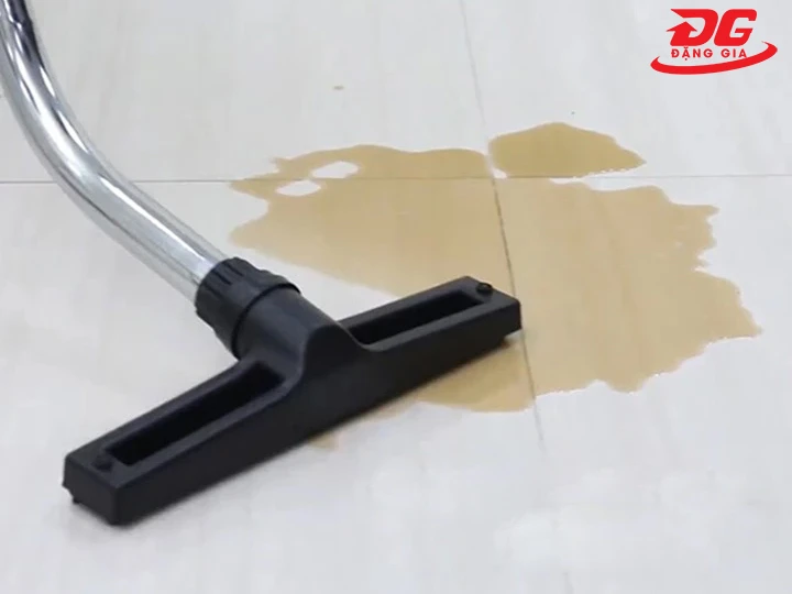 máy hút bụi Typhoon 678 hút khô và ướt