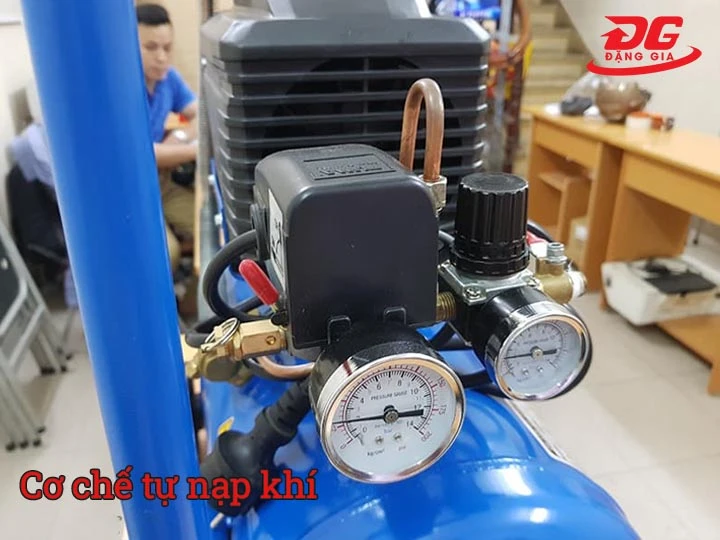 Máy nén khí Puma XN2525 cơ chế tự nạp khí