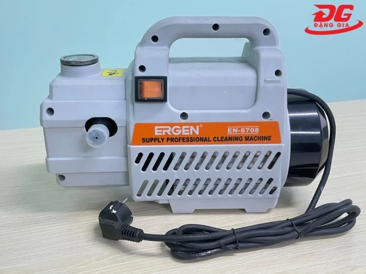 máy rửa xe Ergen EN-6708 2300W