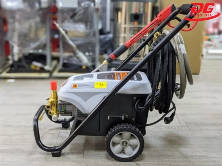 máy xịt rửa cao áp Lutian LT-16MC bền 