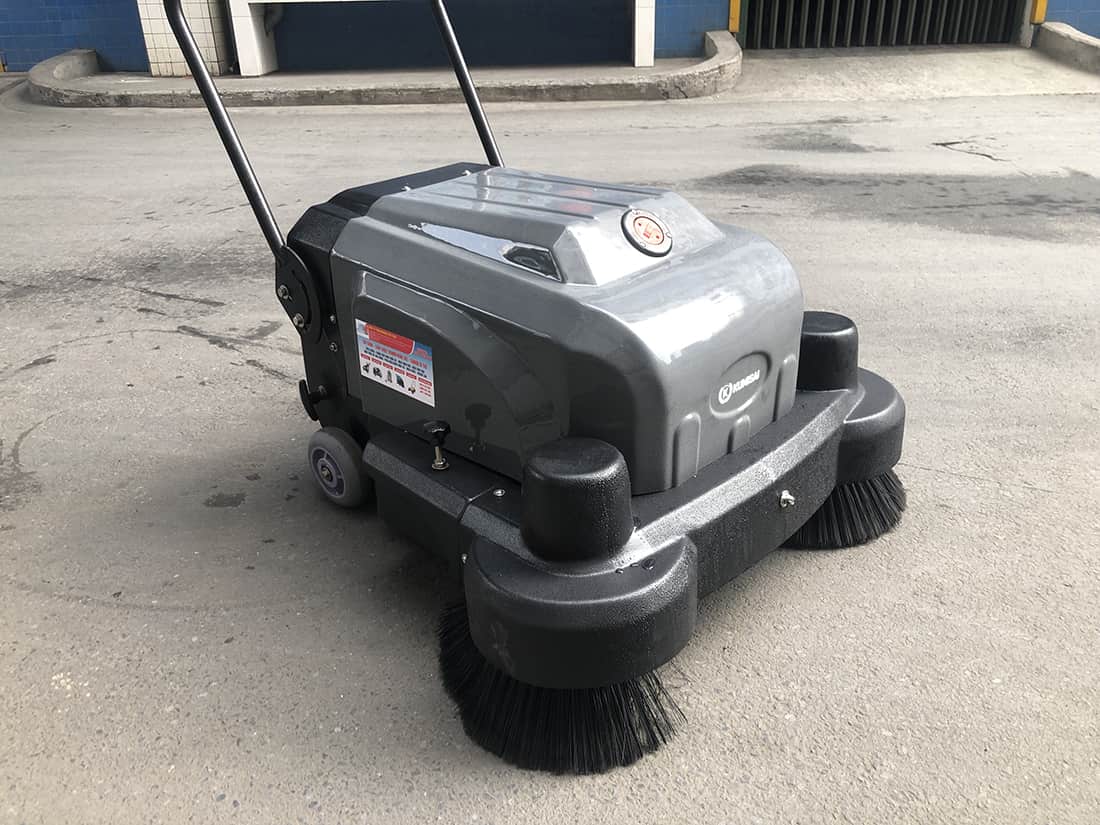 Giao xe quét rác Kumisai KMS S3 cho Kho hàng Vạn Xuân