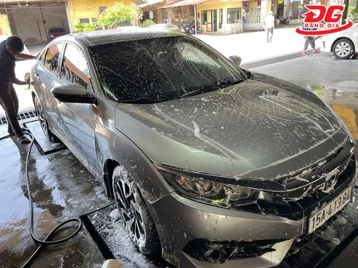Rửa xe - Car Wash Shop