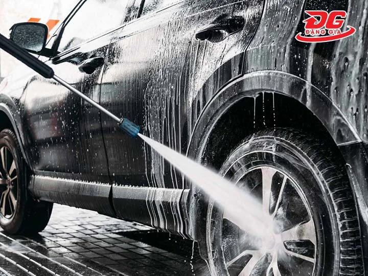 Rửa Xe THÁI