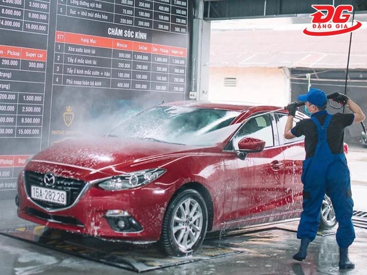 salon thế giới ô tô Hải Phòng