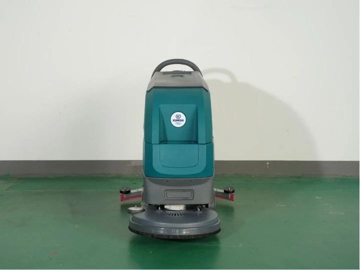 Sân vận động tỉnh Bình Dương nhận bàn giao máy chà sàn Kumisai KMS 65C