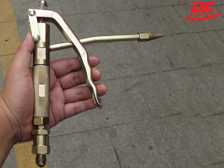 Súng bơm mỡ Kocu HCG-150 nhỏ gọn