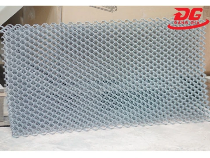 Tấm lưới chắn nước