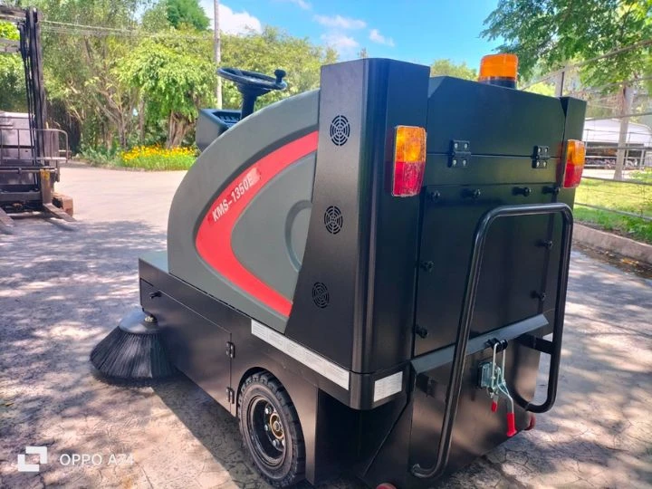 Thành công bàn giao xe quét rác Kumisai KMS 1350E cho nhà máy Hưng Hiệp 3
