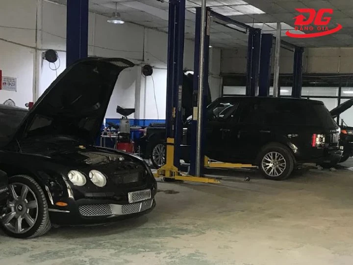 Tiệm rửa xe Nam Từ Liêm Gara Autotech