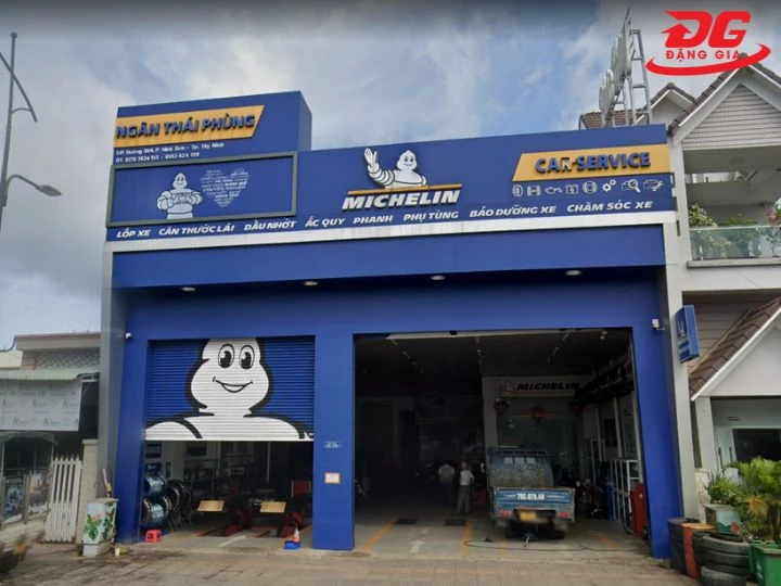 Tiệm rửa xe Tây Ninh Ngân Thái Phùng