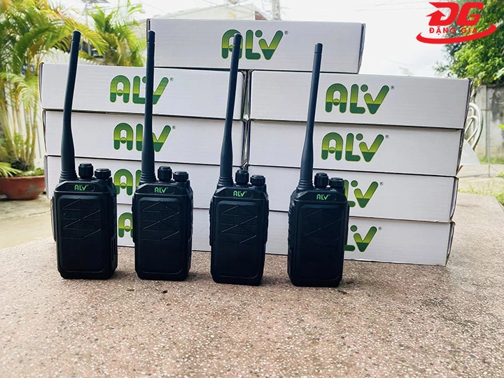Bộ đàm ALV - Đỉnh cao công nghệ, Bền bỉ, Sóng xa, Pin khỏe