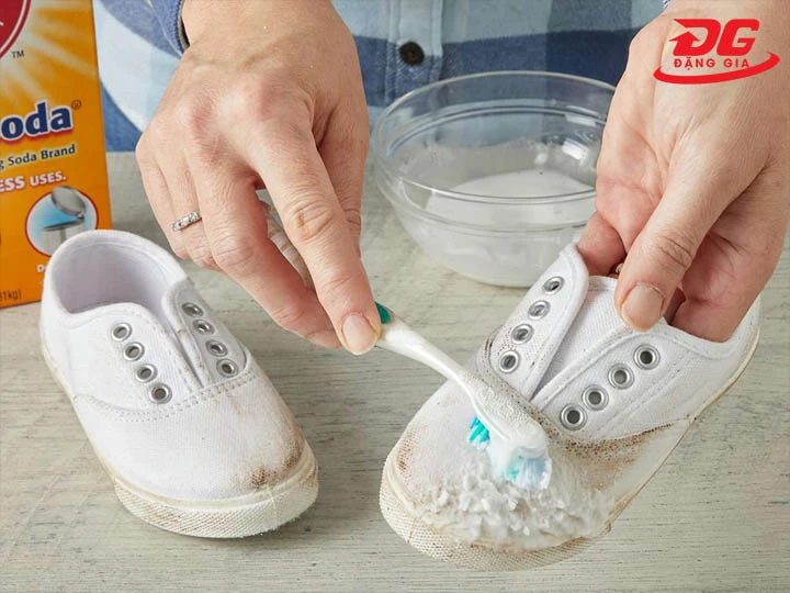 khử mùi bằng baking soda
