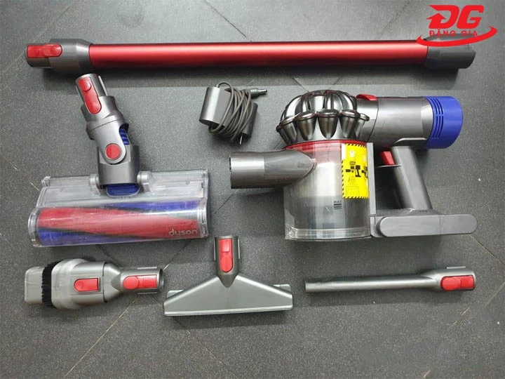 máy hút bụi Dyson V8 khả năng làm sạch cao