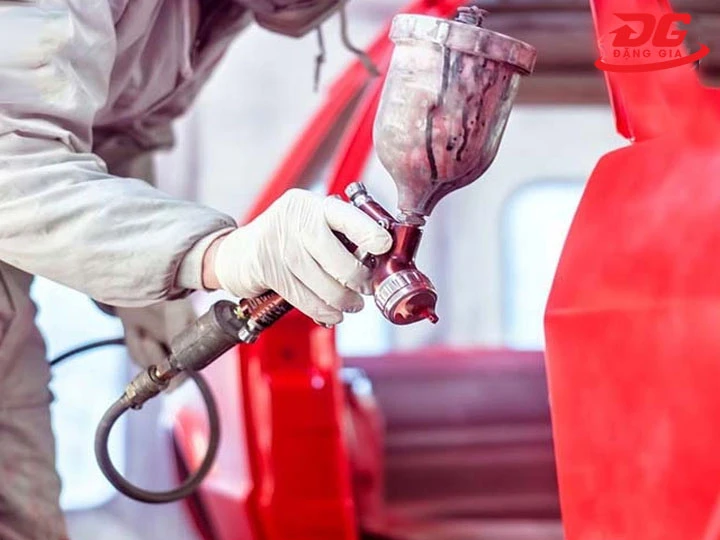 Máy nén khí thổi bụi làm sạch nhanh chóng