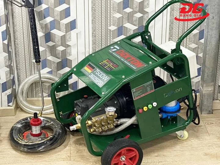 Máy rửa xe cáo cấp 7.5kW Dekton DK-HPW7500