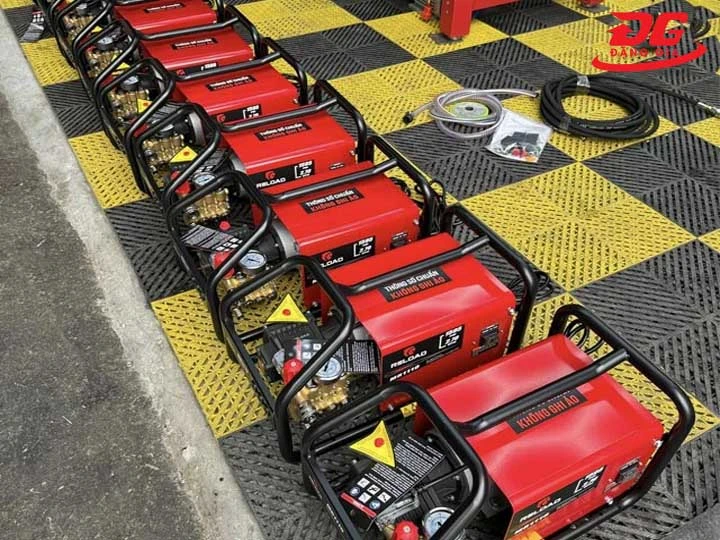 Máy rửa xe Reload: Công nghệ hiện đại, Xịt sạch, Dai sức