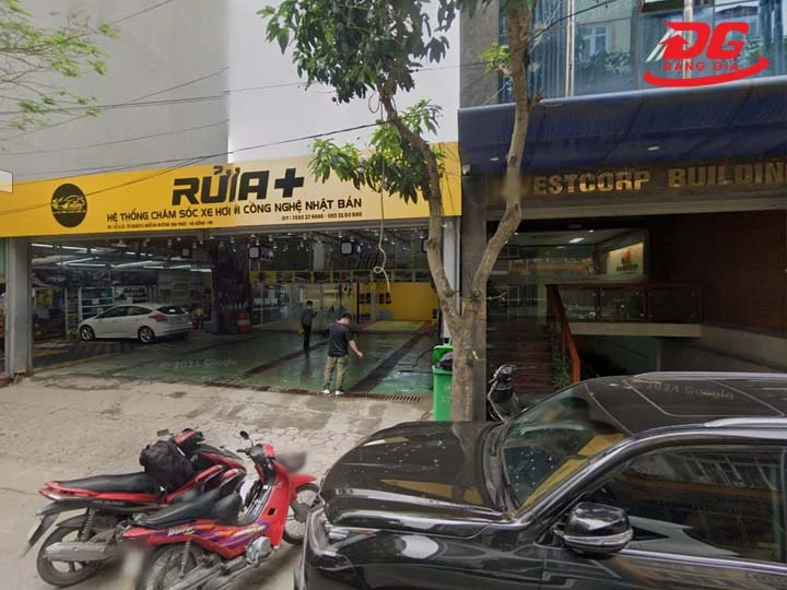 Rửa + Vạn Phúc
