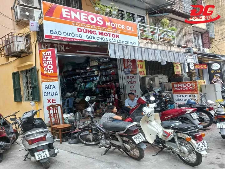 Tiệm rửa xe Dũng