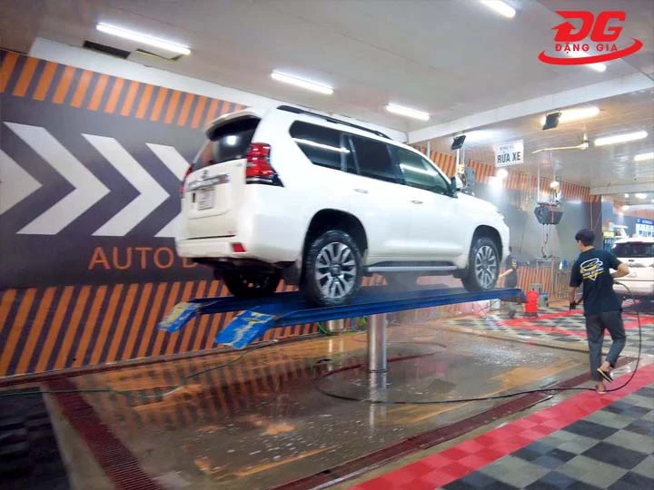 Minh Quang Auto