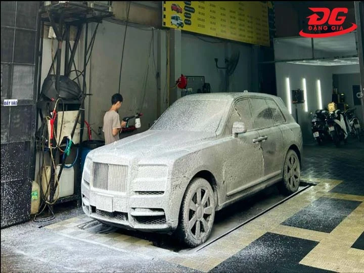 24H Car - E