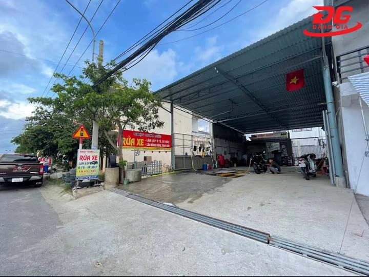Nhật Quân Auto